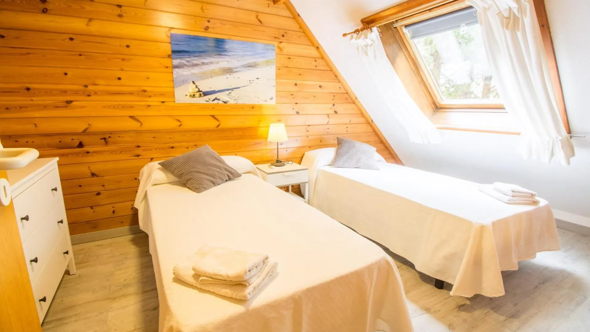 Feriehus Chalet With Pool, Wifi And Smart Tv Port de Pollença