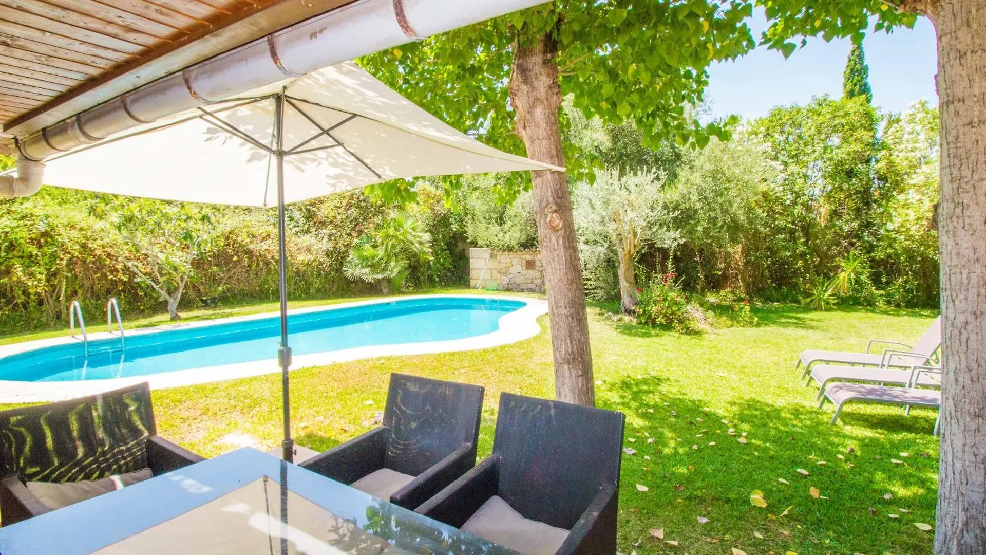 Chalet With Pool, Wifi And Smart Tv Port de Pollença